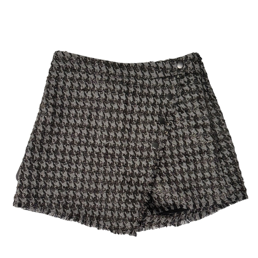 NWT Shinestar Houndstooth Skort